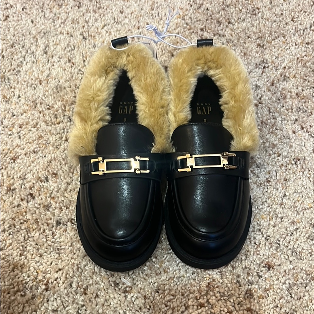 GAP Black Loafers with Faux Fur Lining